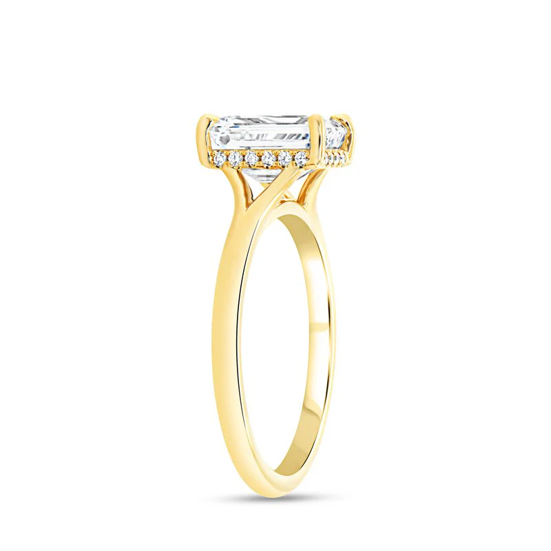 0.07ctw Diamond Emerald Cut Engagement Ring - Image 3