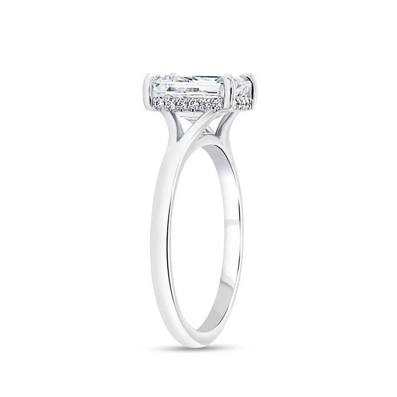 0.08ctw Diamond Emerald Cut Engagement Ring - Image 2