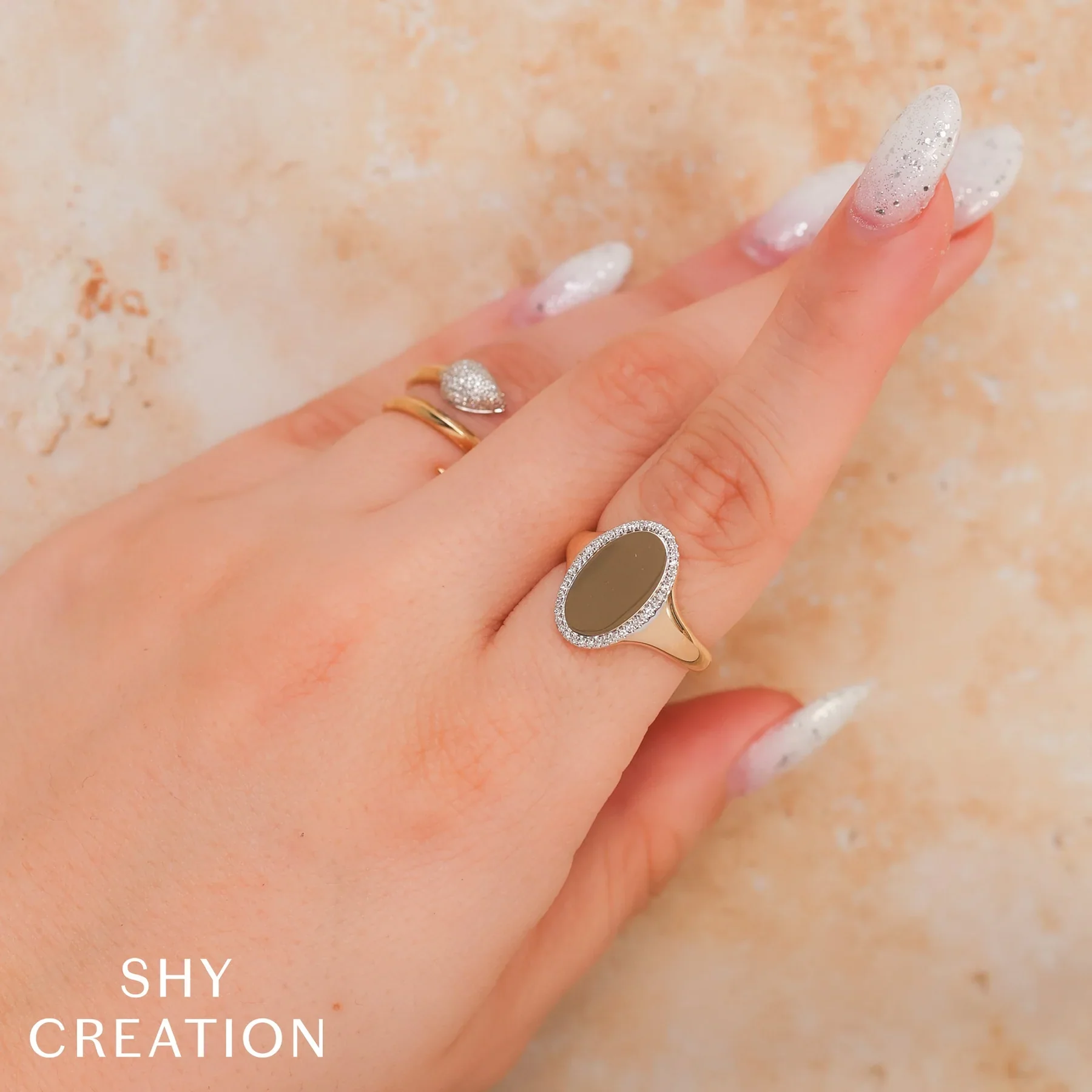 0.11ctw Diamond Oval Ring - Image 2