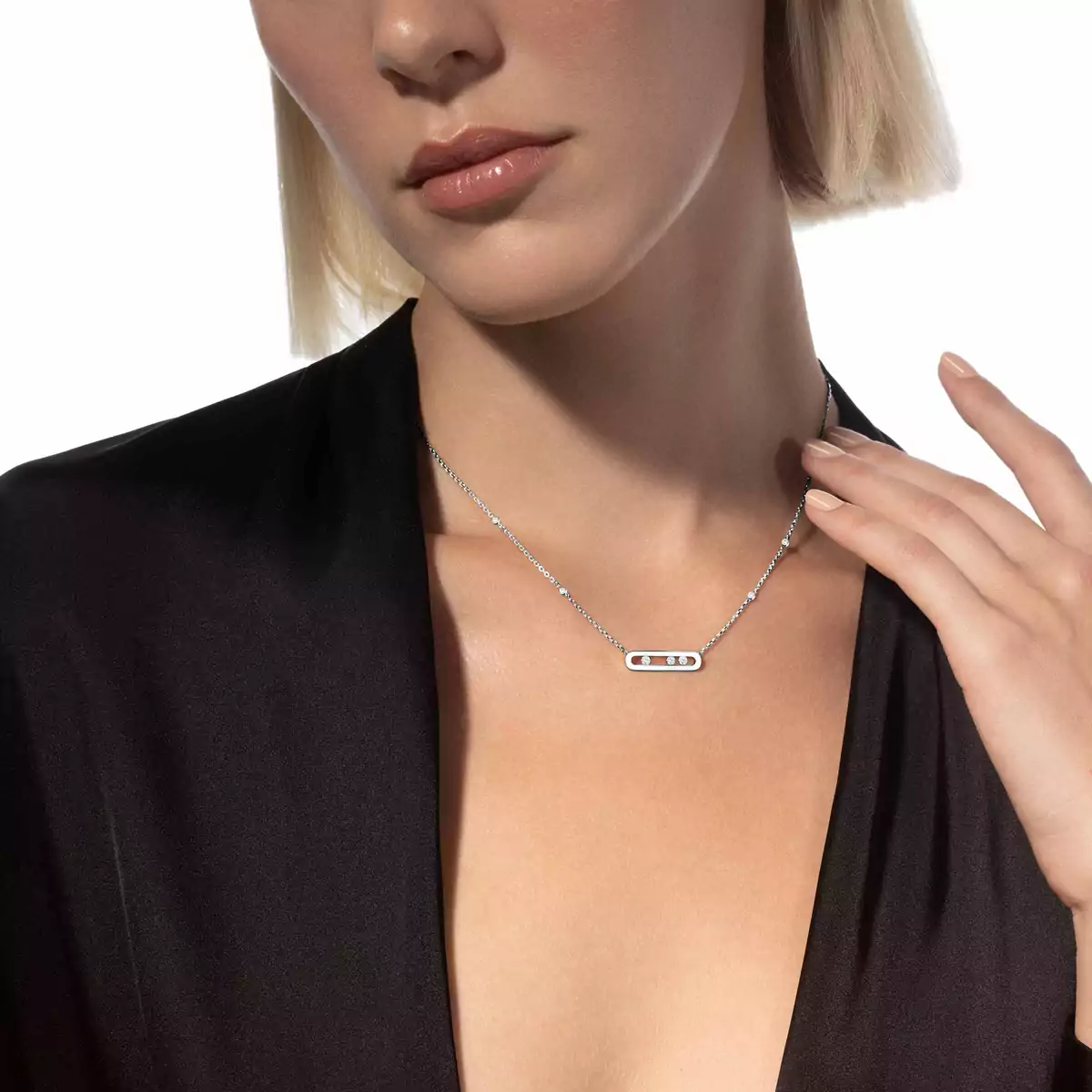 0.14ctw White Gold Diamond Necklace - Image 3