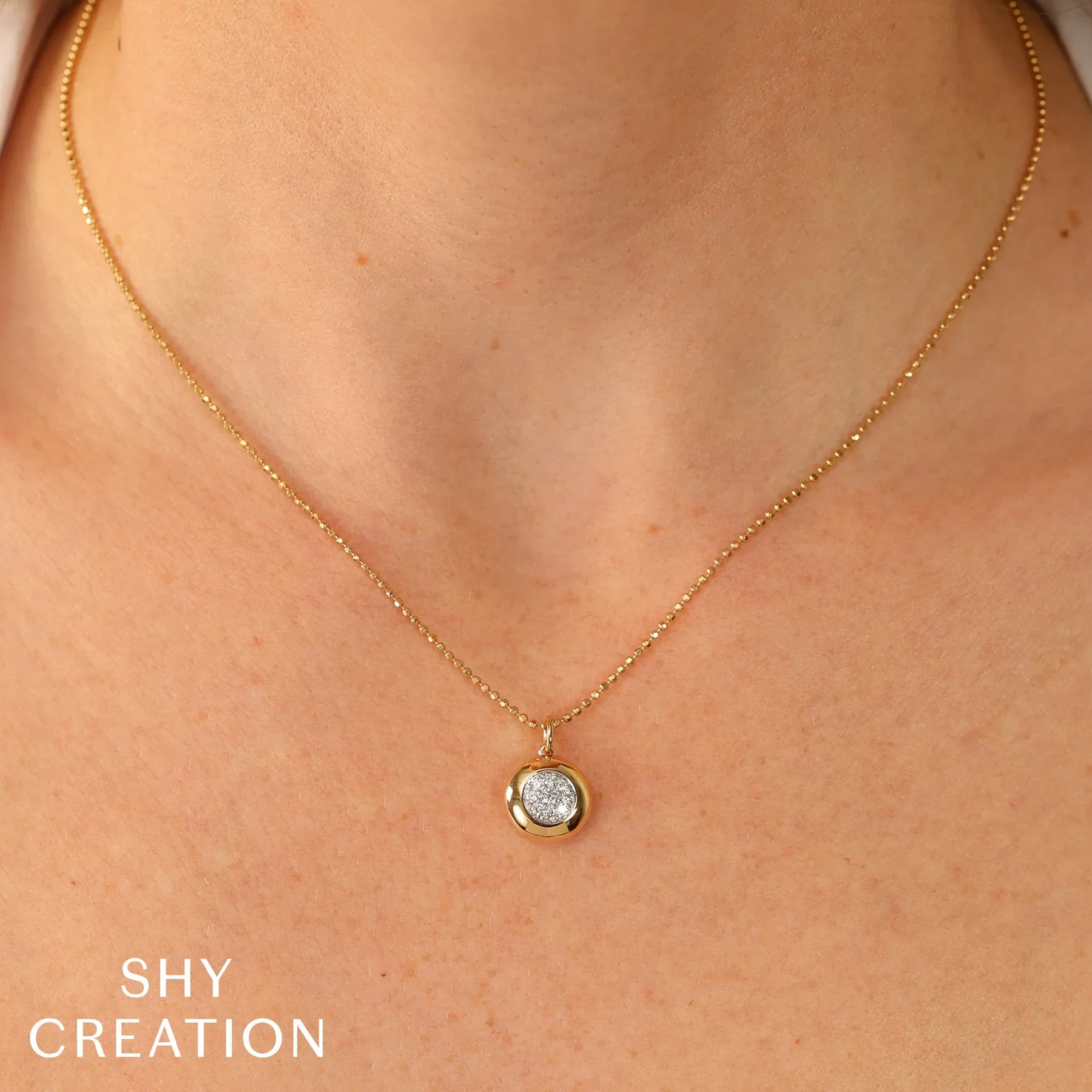 0.18ctw Diamond Circle Faceted Ball Chain Necklace - Image 2