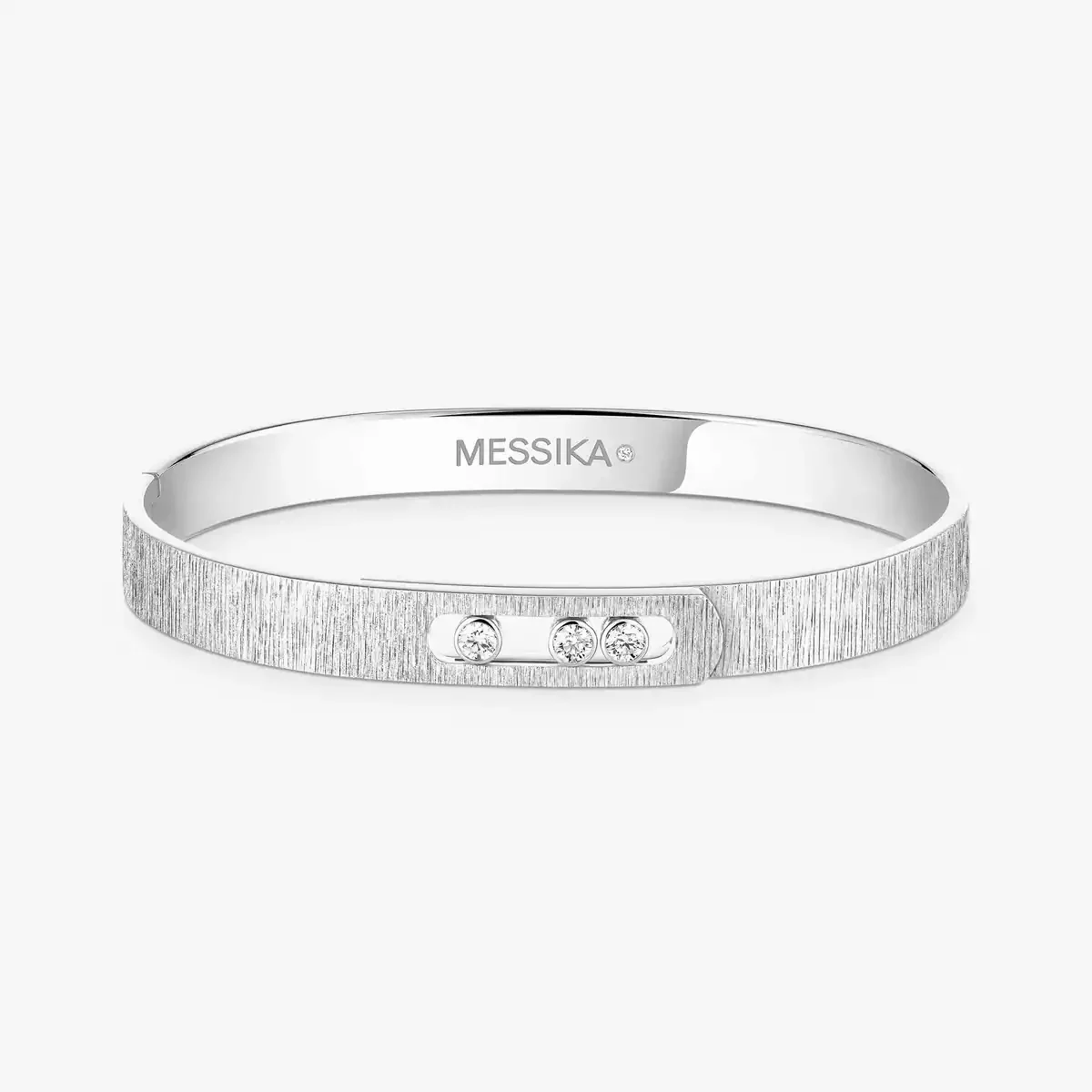 0.18ctw White Gold Diamond Ciselé Bangle Bracelet - Image 2