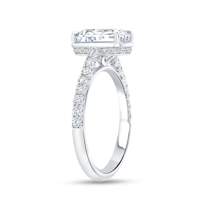 0.43ctw Emerald Cut Halo Engagement Ring - Image 3
