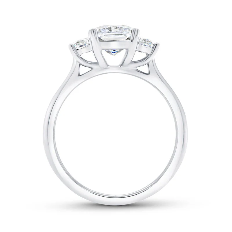 0.60ctw Emerald Cut Solitaire Engagement Ring - Image 2