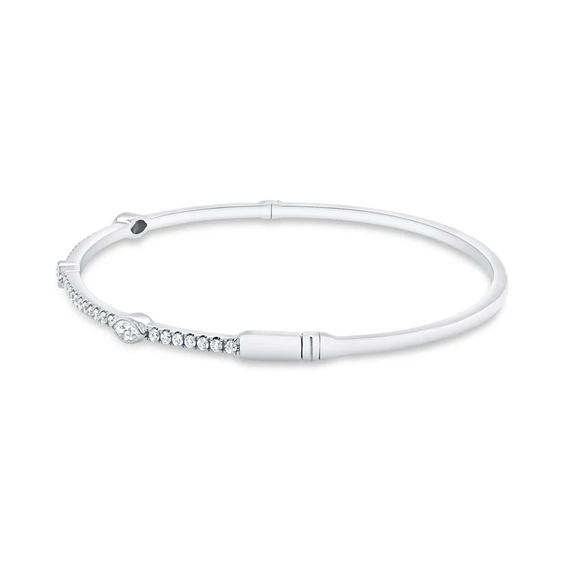 0.74ctw Diamond Bangle Bracelet - Image 3