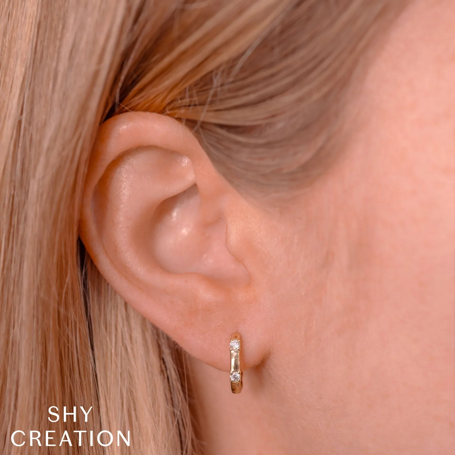 0.14ctw Diamond Huggie Earring - Image 2
