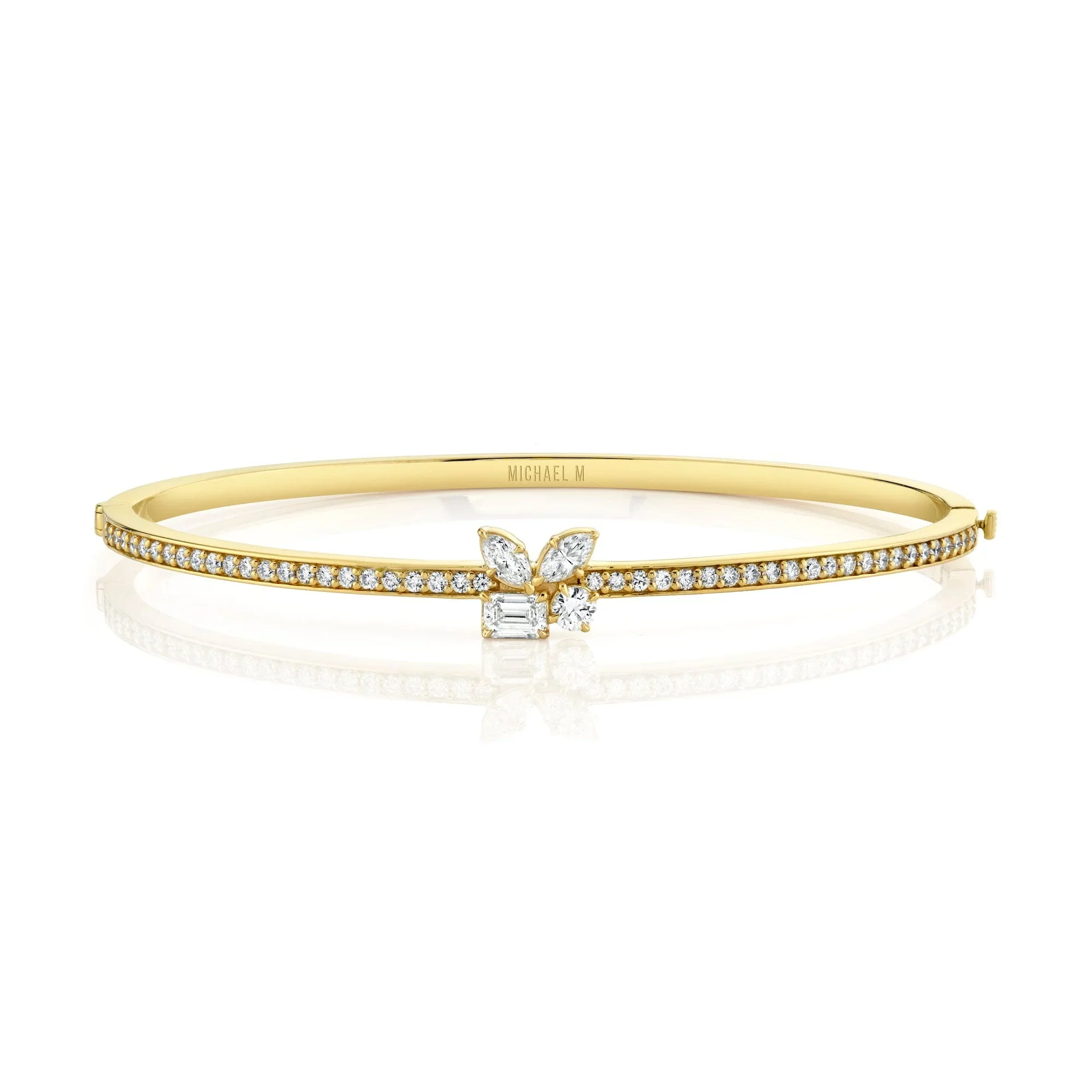 1.28ctw Montage Single Cluster Bangle - Image 3