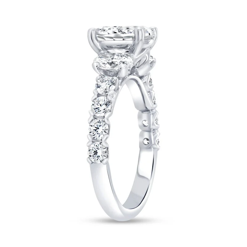 1.33ctw Diamond Engagement Ring - Image 2