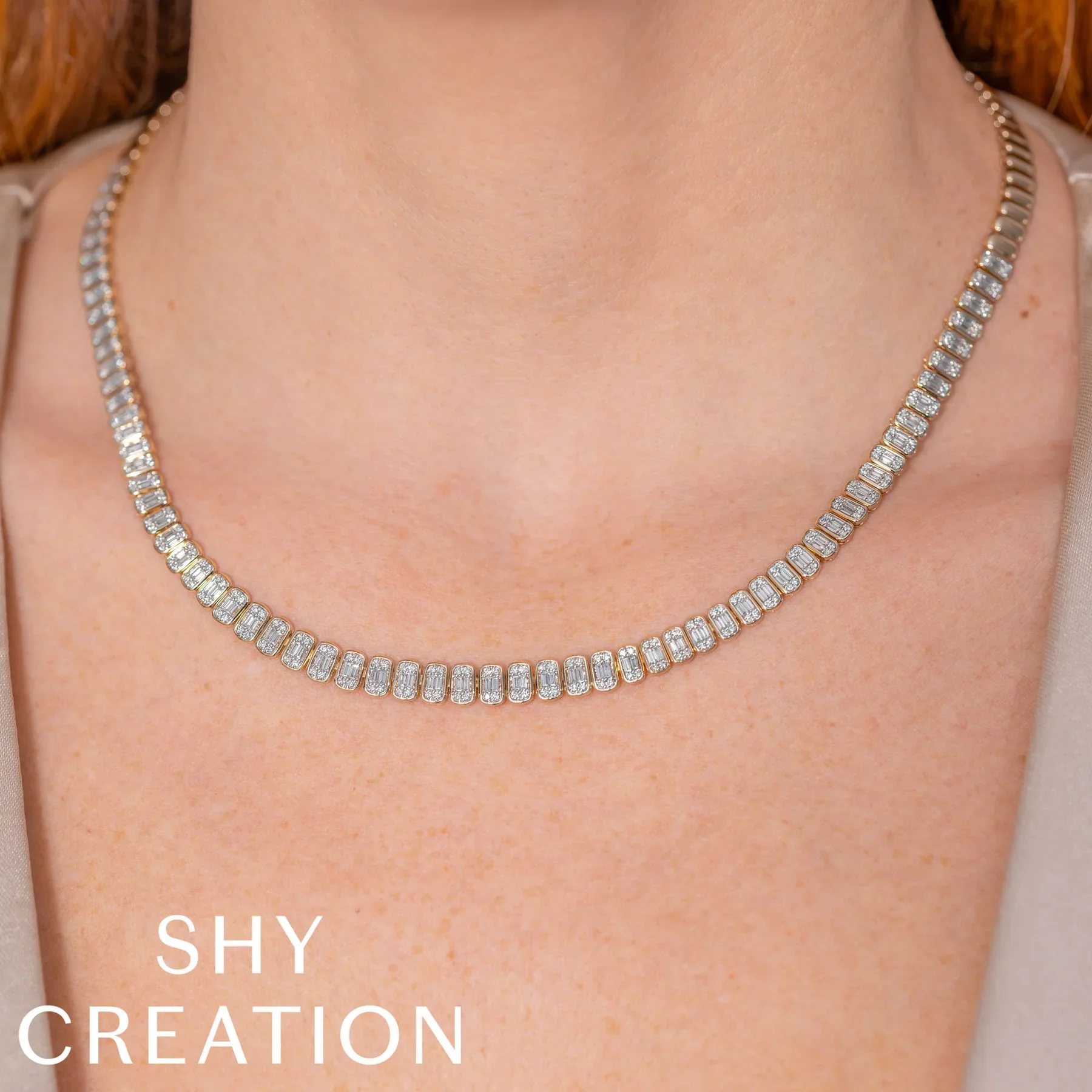 3.07ctw Diamond Baguette Necklace - Image 3