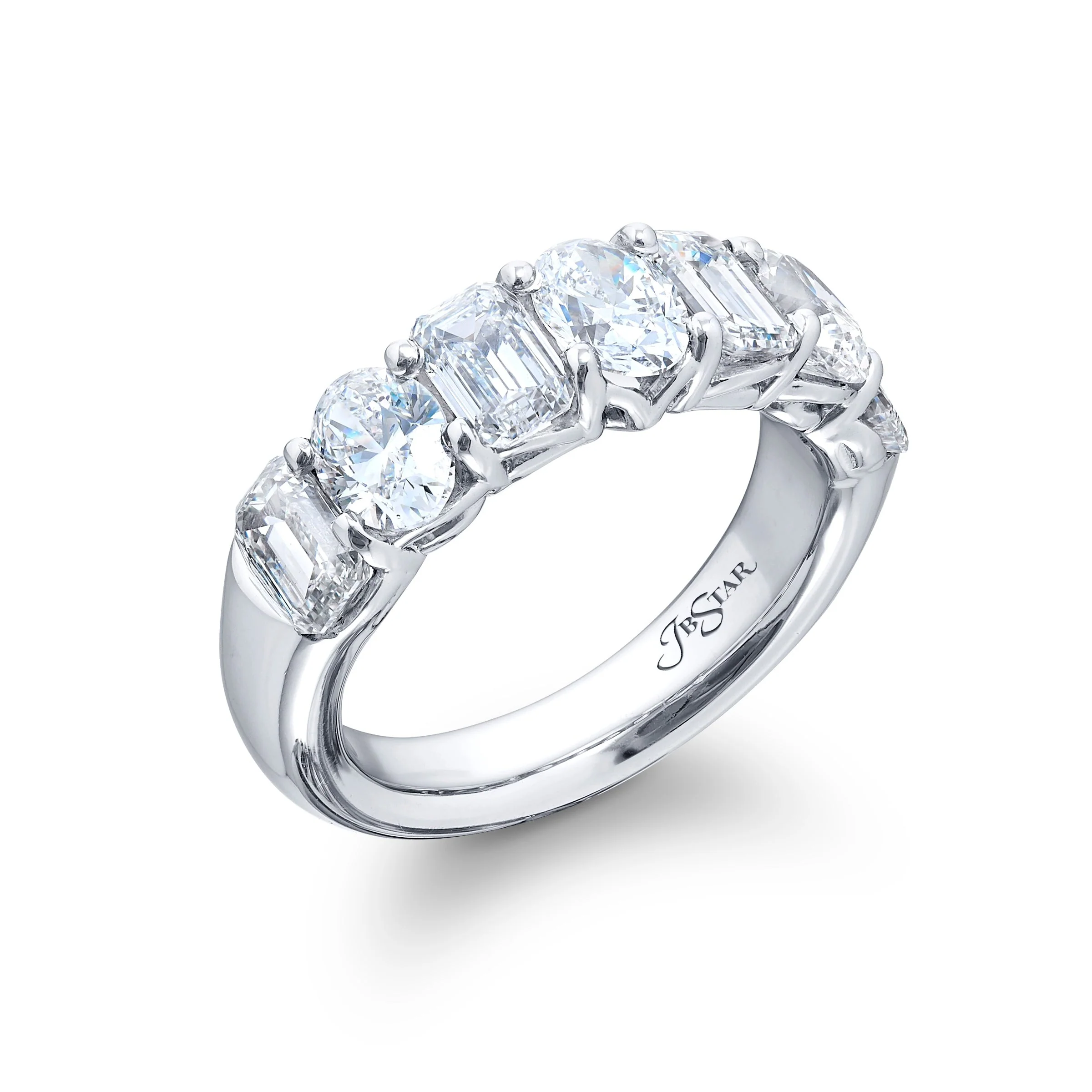 3.34ctw Emerald and Oval Cut Diamond Band - Image 2