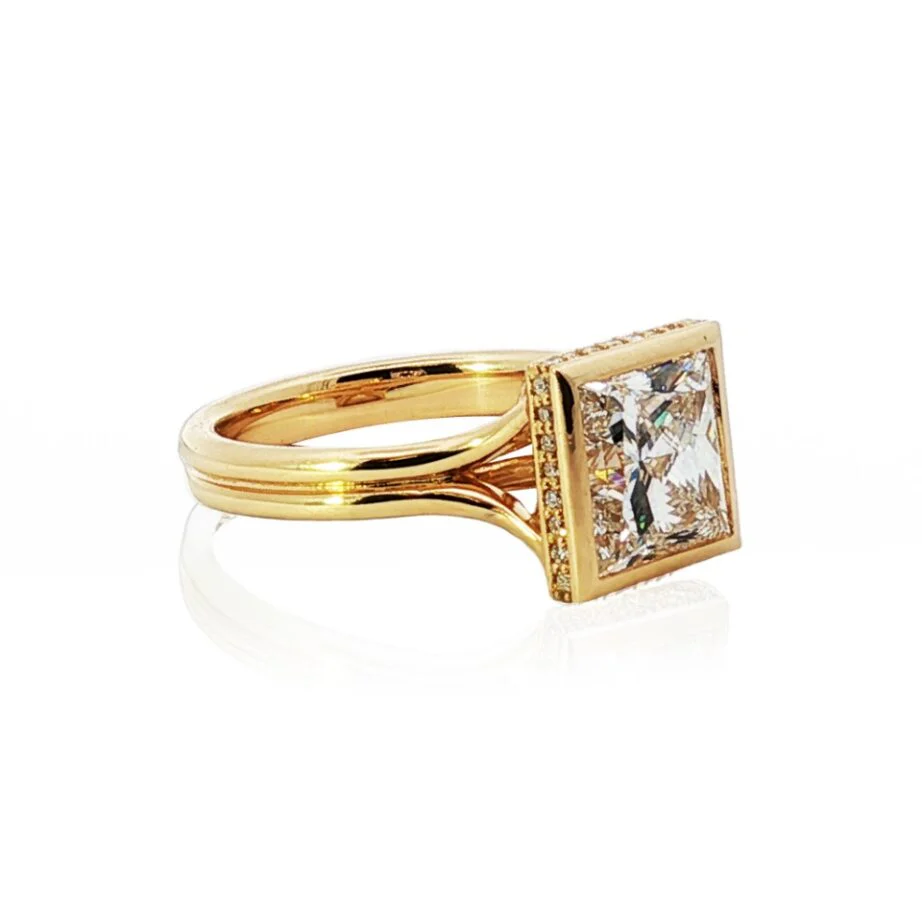 3.34ctw Princess Cut Diamond Engagement Ring - Image 2