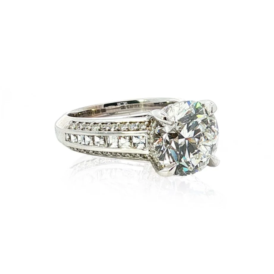 6.01ctw Diamond Engagement Ring - Image 2
