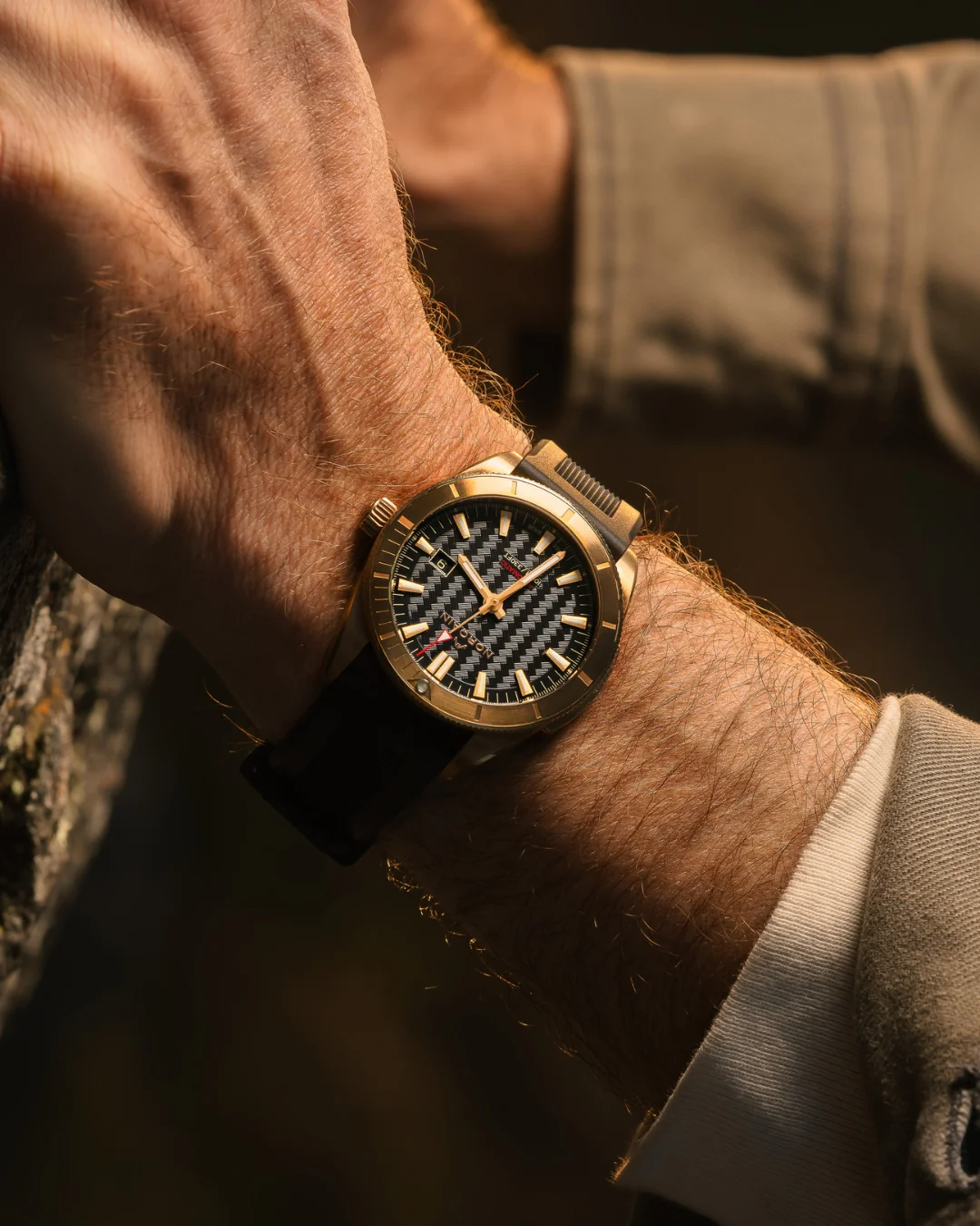 Adventure Sport Chrono 42mm "Golden Hour" Limited Edition - Image 2
