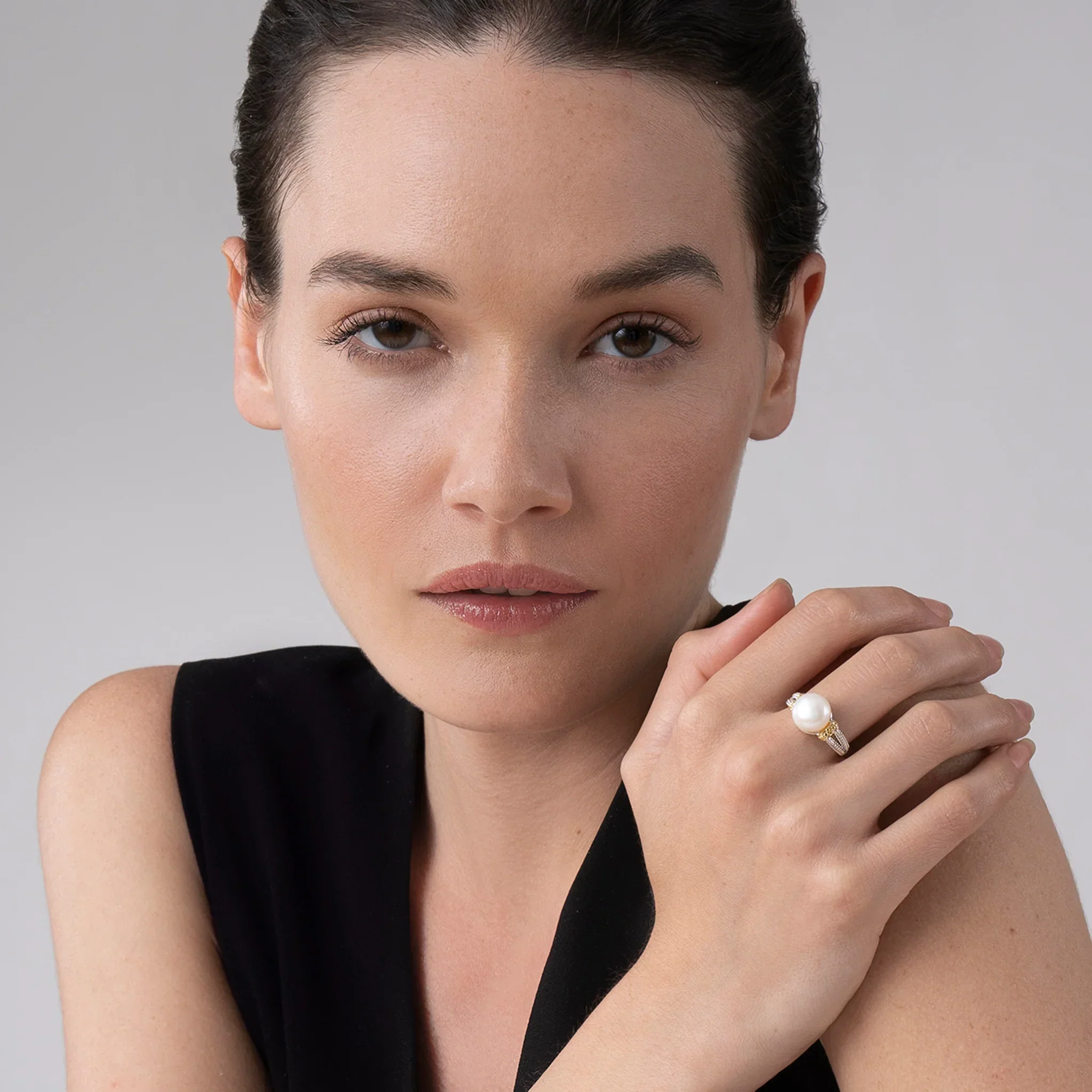 Caviar Pearl Statement Ring - Image 2