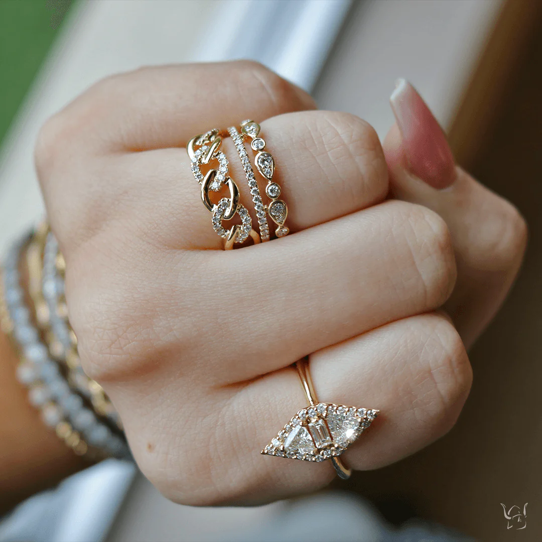 0.22ctw Diamond Fashion Link Ring - Image 2