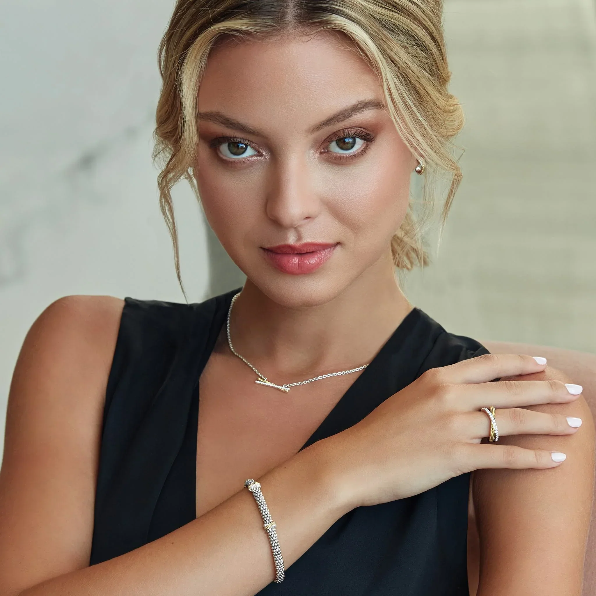 Double X Caviar Diamond Bracelet | 6mm - Image 2