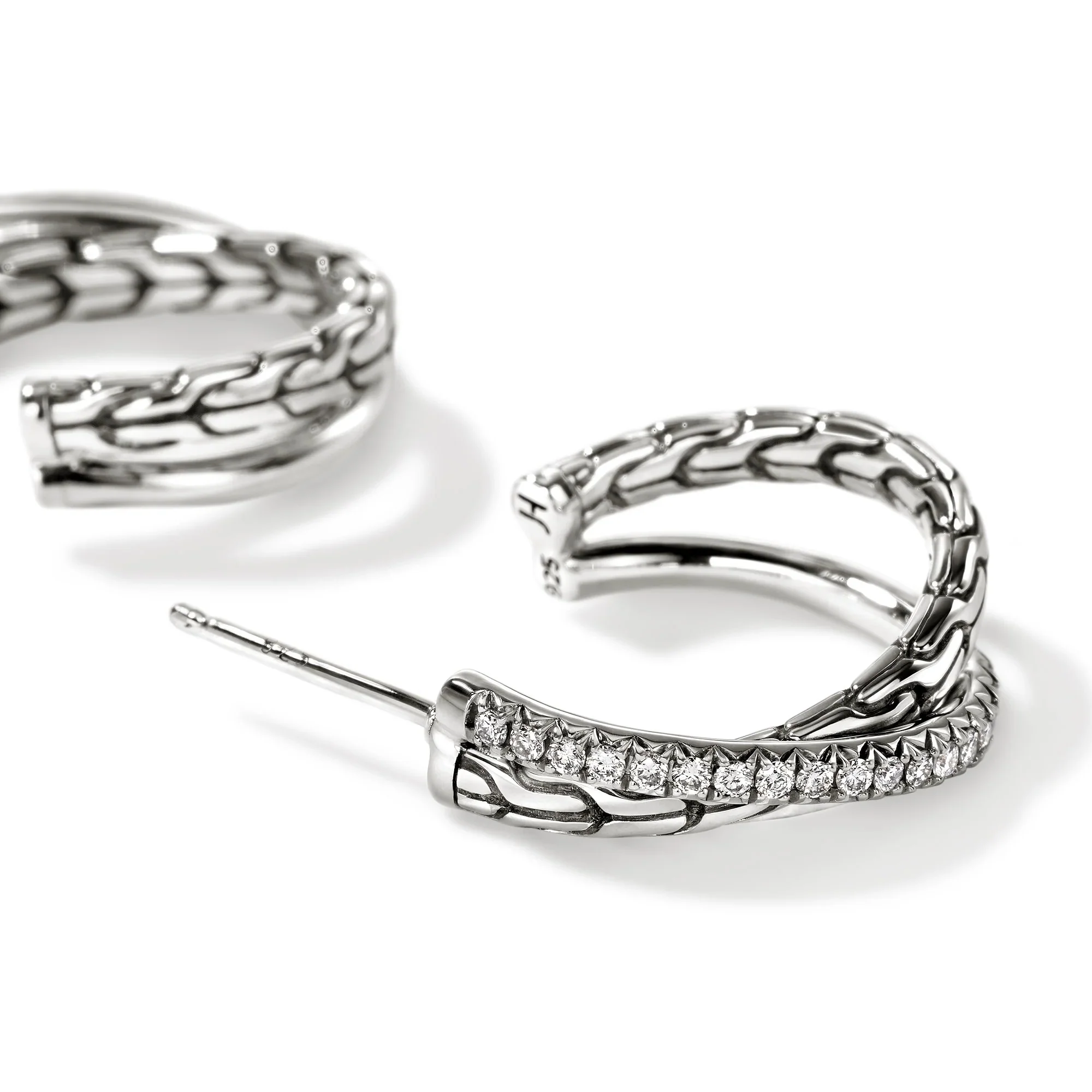 Essential Pavé Diamond Crossover Earring | 20.5mm - Image 3