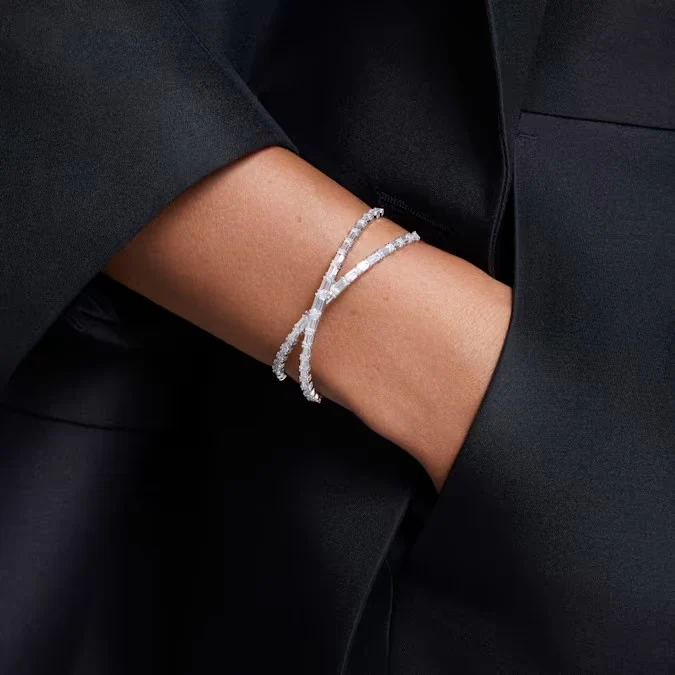 Hyperbola Cuff - Image 2
