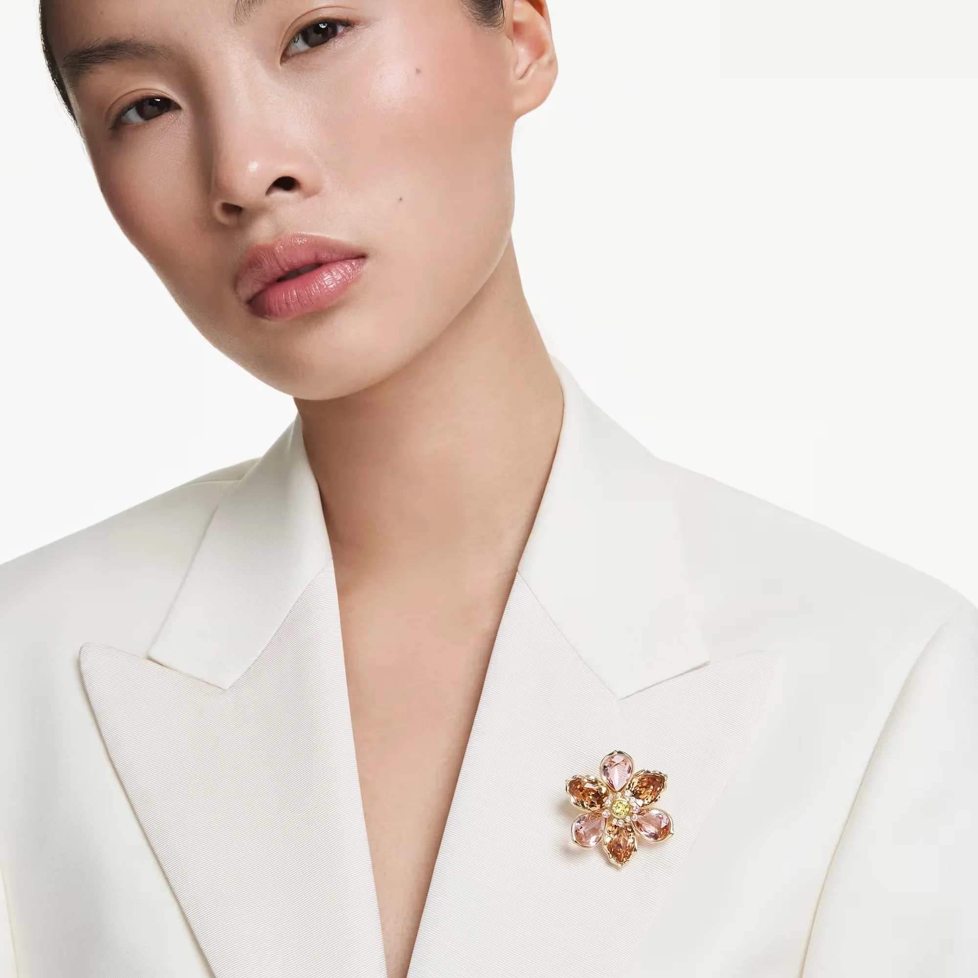 Idyllia pendant and brooch - Image 2