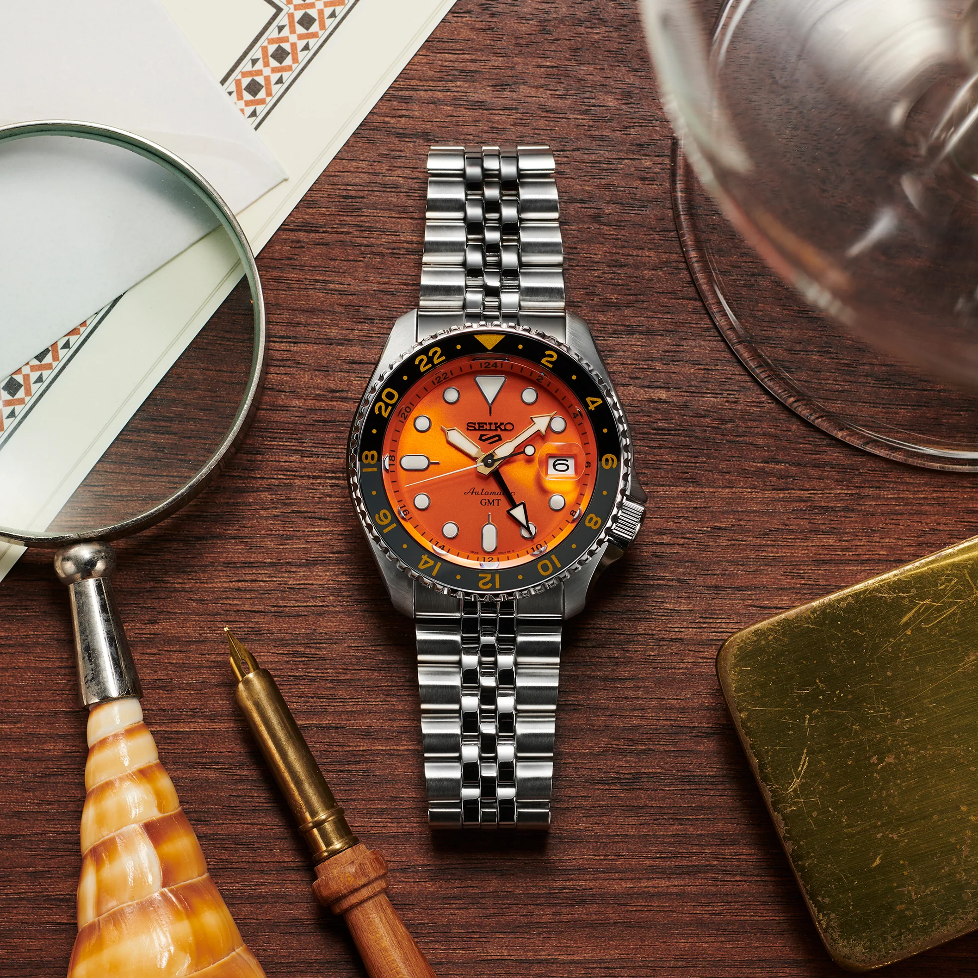 Seiko SSK005 - Seiko 5 Sports SKX Sports Style GMT Series - Image 3
