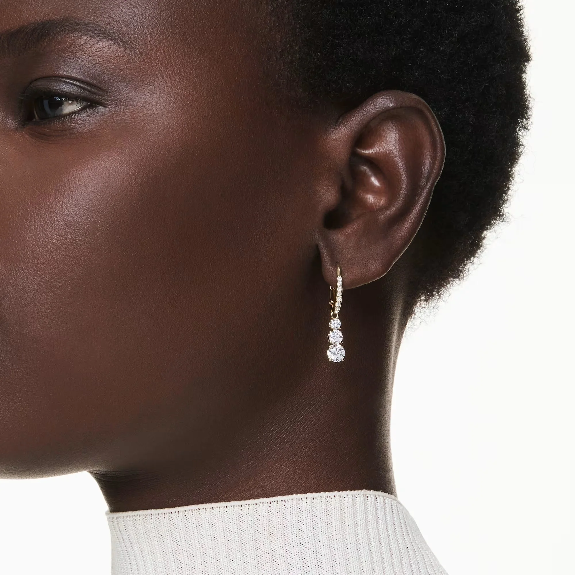 Stilla Attract Hoop Earrings - Image 2