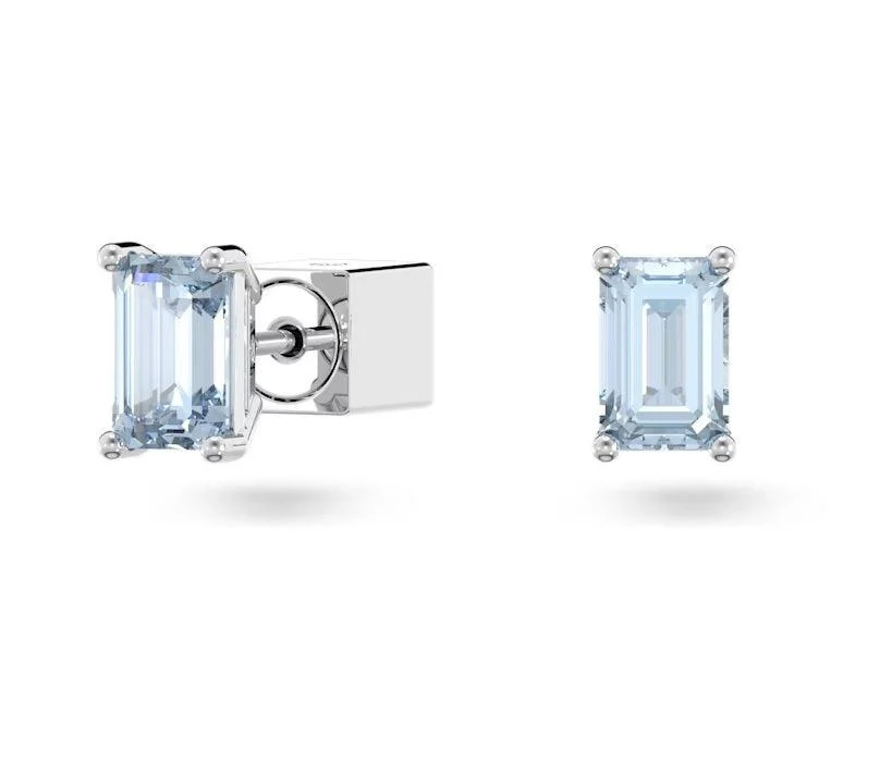 Stilla Stud Earrings - Image 2