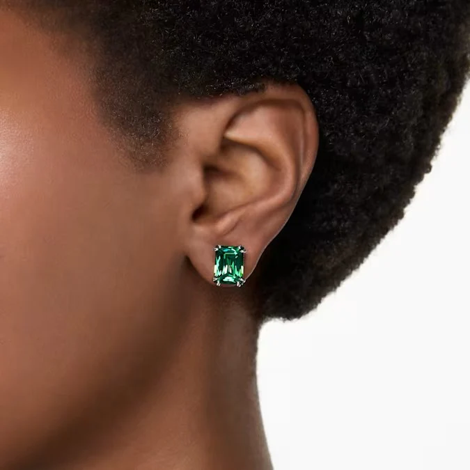 Stilla Stud Earrings - Image 3