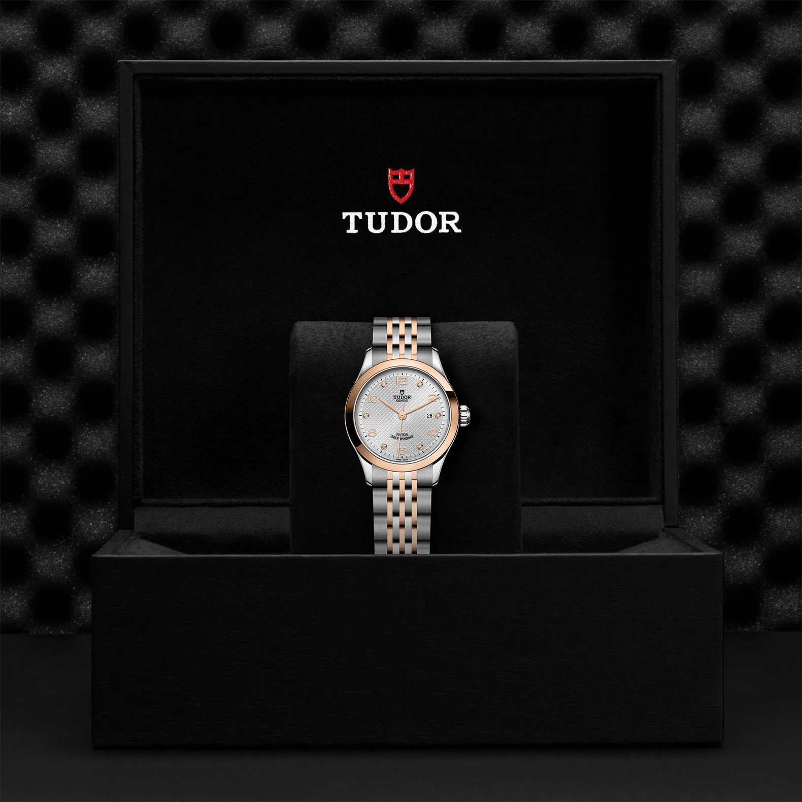 TUDOR 1926 28mm Steel and Rose Gold - Image 3