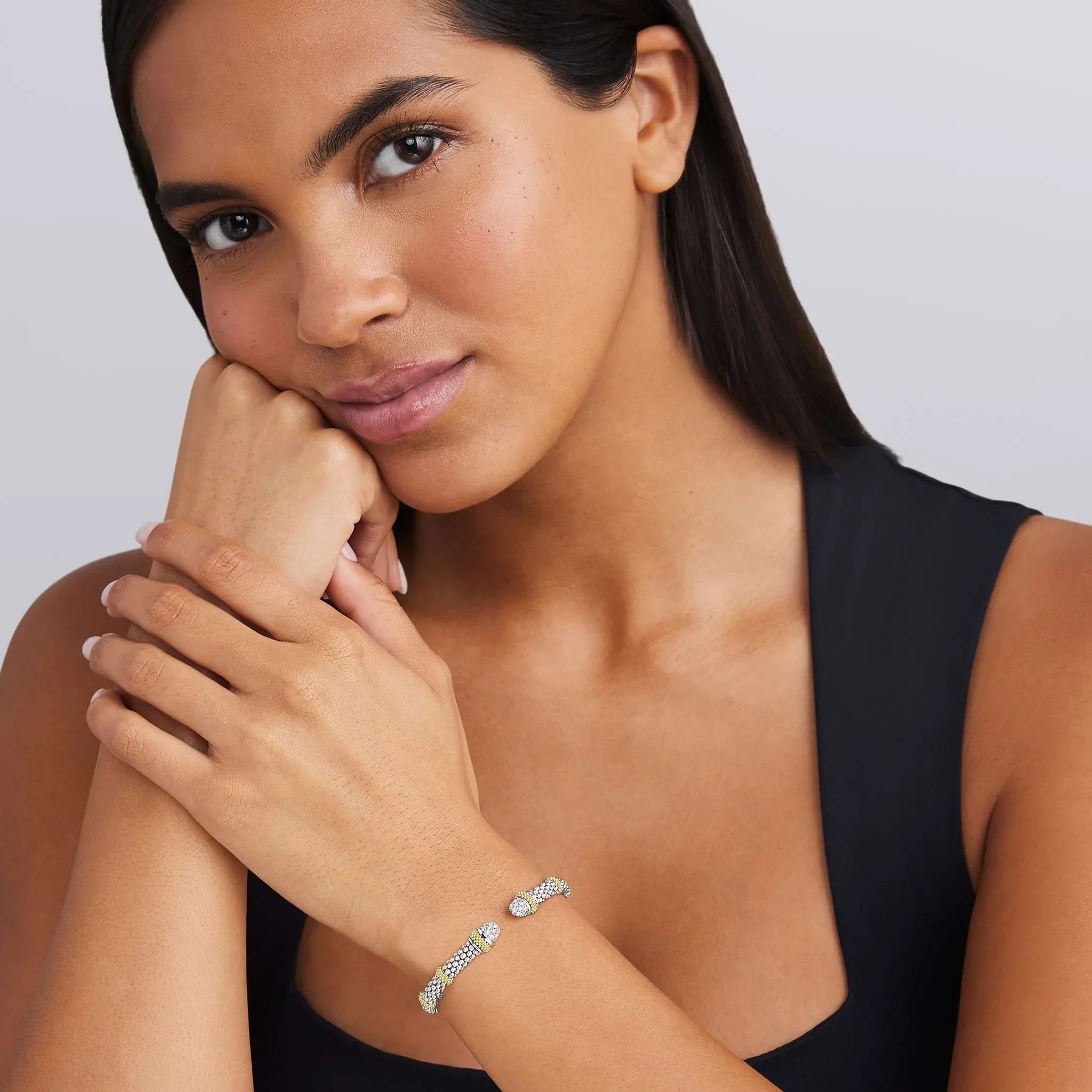 Two-Tone Caviar Diamond Versa Torque Bracelet | 5mm - Image 3
