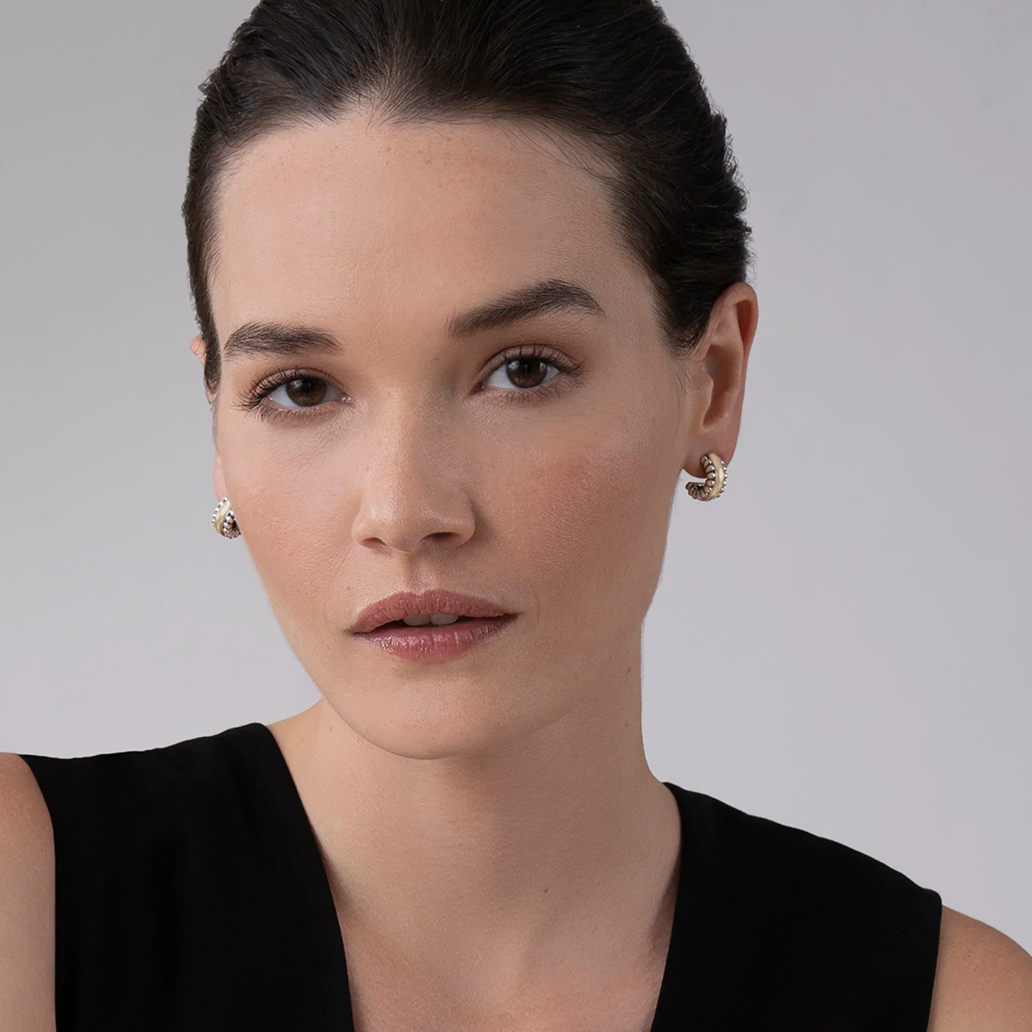 Two-Tone Flute Huggie Earrings - Image 2