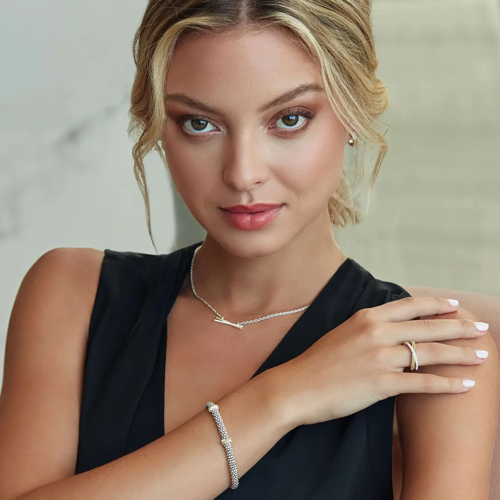 Two-Tone X Diamond Ring - Image 2