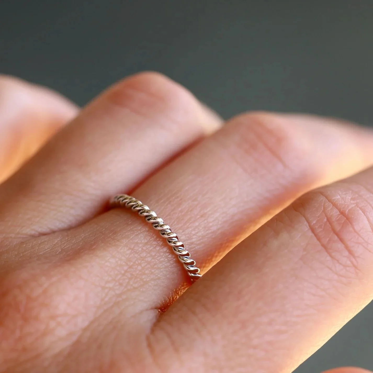 White Gold Rope Band - Image 2