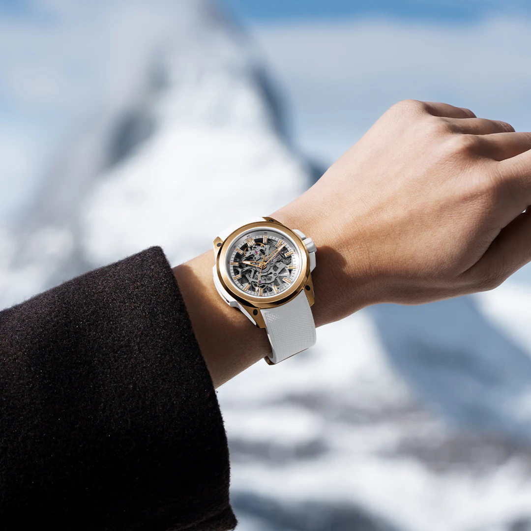 Wild ONE Skeleton 39mm Red Gold - Image 4