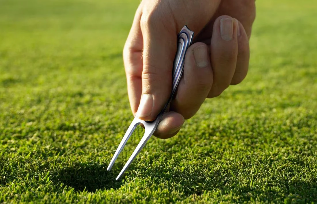 William Henry Oakland Hills Divot Tool - Image 3