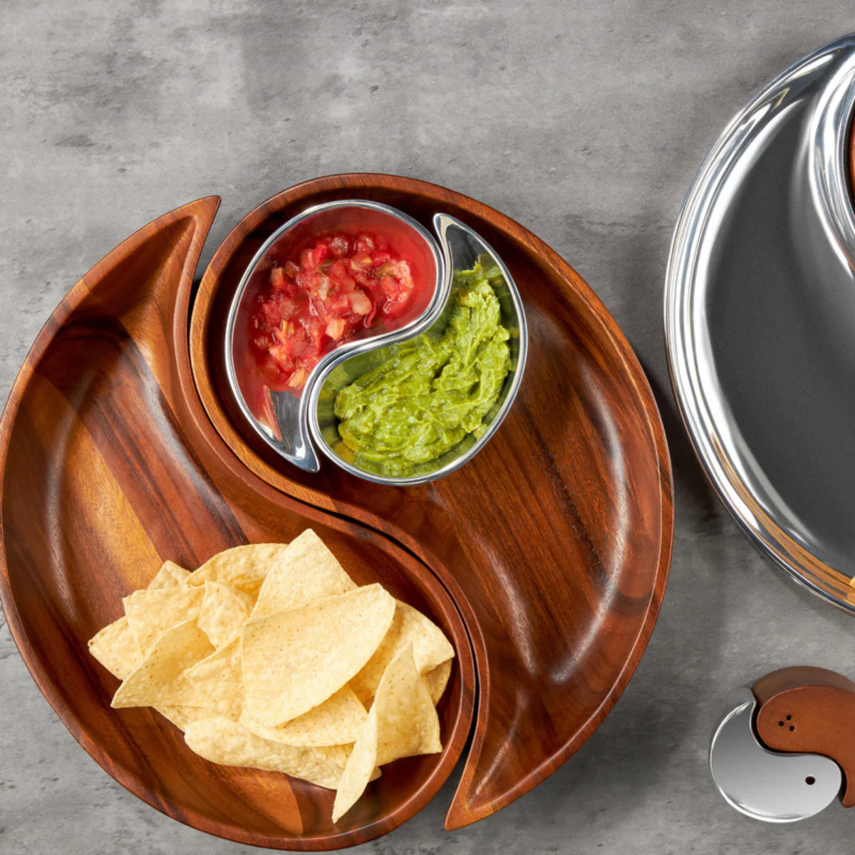 Yin Yang Chip & Dip - Image 2